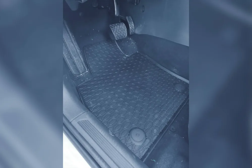 Covorașe de cauciuc Geyer&Hosaja pentru VW Polo (2017+)