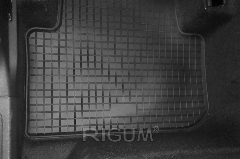 Covorașe din cauciuc Rigum pentru VW Tiguan (2016-2023)