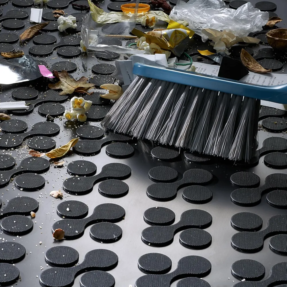 Căptușeală din cauciuc Rezaw-Plast pentru Ford Tourneo Connect (2022+), ampatament scurt, 5/7 locuri (al treilea rând raba...
