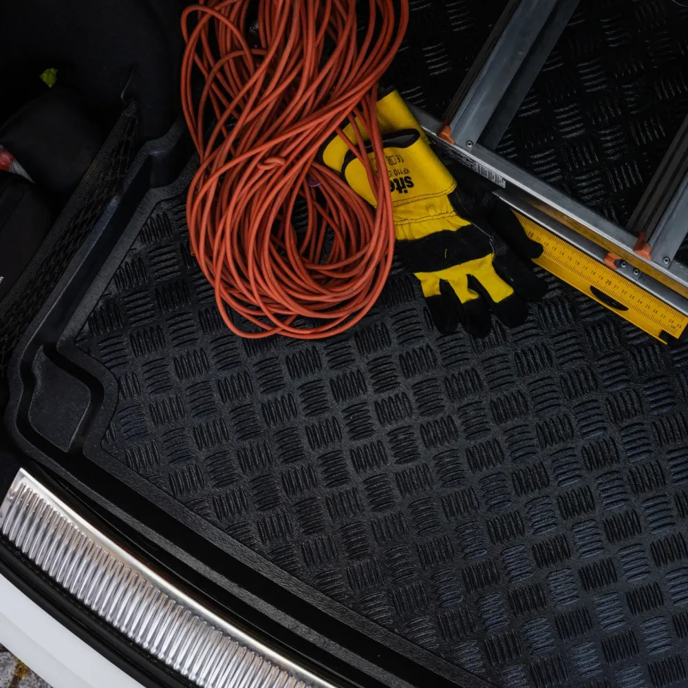 Căptușeală rigidă Rezaw-Plast pentru Range Rover Sport (2005–2013)