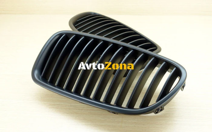 Grile pentru BMW F10/F11 - Negru mat