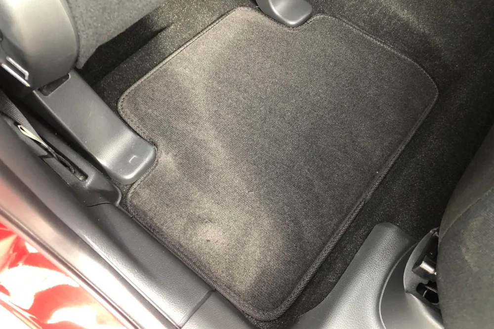 Moketni stelki Petex pentru Mitsubishi Eclipse Cross (2018+) Stil, 4 părți, niello